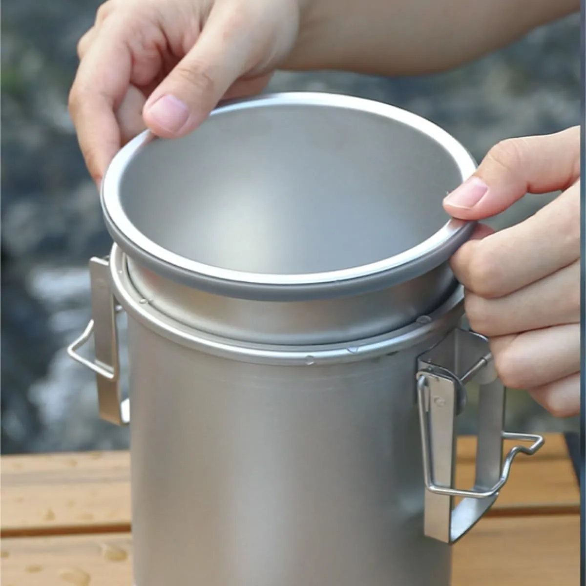 Camping Kitchen Utensil Camping Pot Outdoor Cooking Tool Multi-Function Steamer Portable Camping Cooker Pot for Outdoor Cooking