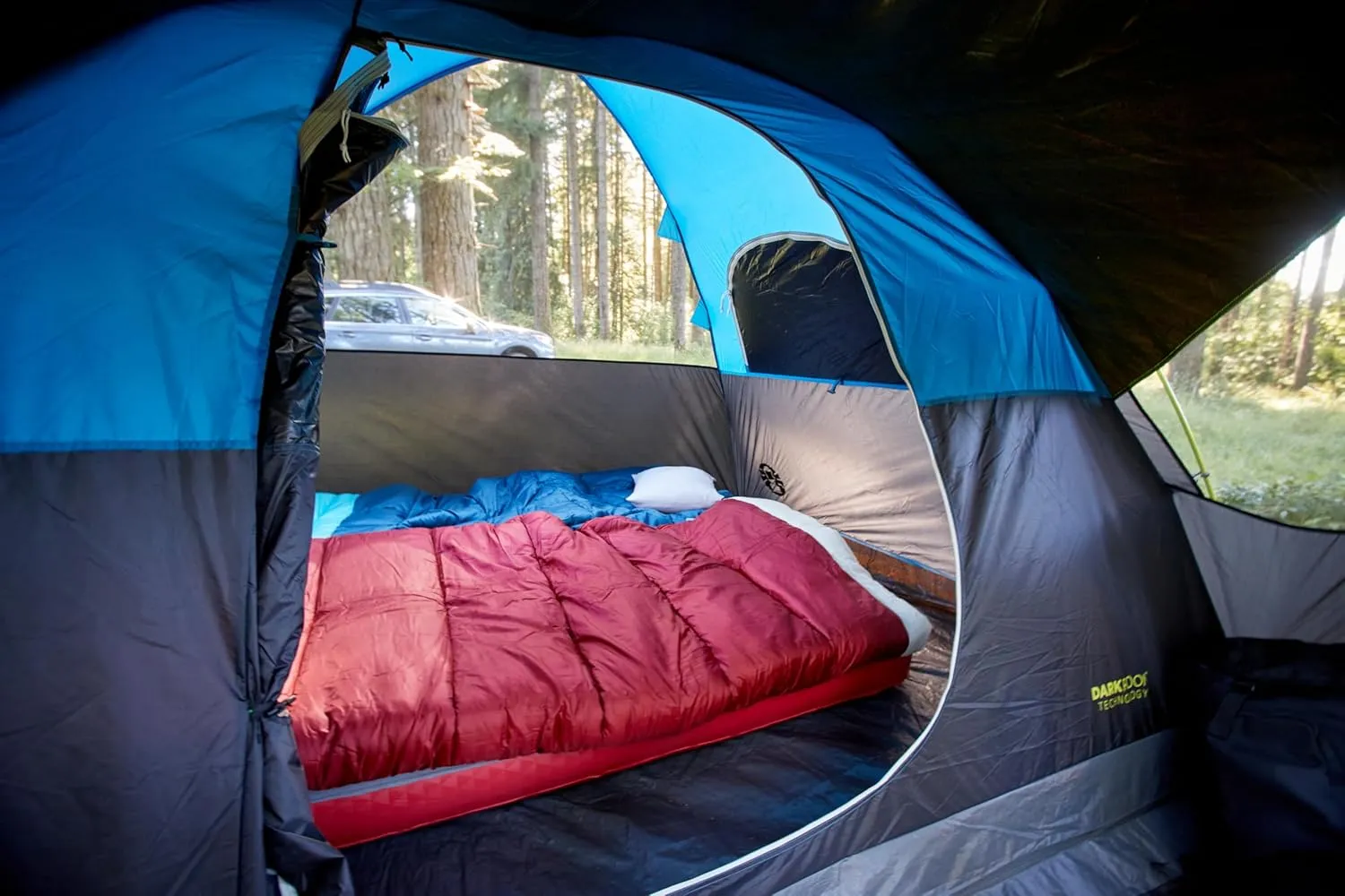 Coleman Carlsbad Dark Room Tent with Screened Porch, 4/6 Person Tent Blocks 90% of Sunlight to Keep Inside Cool, Weatherproof Tent with Easy Setup, Made of PFAS-Free Materials