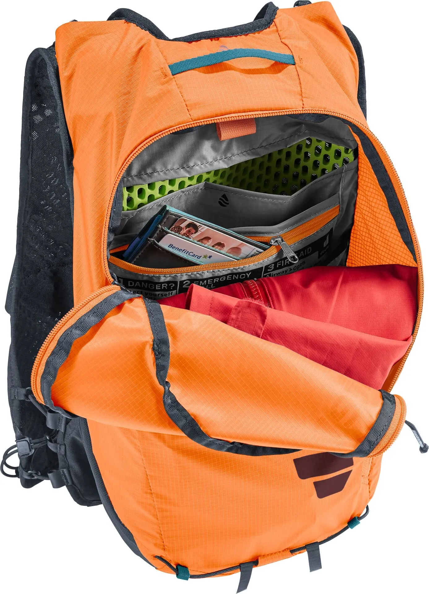 Deuter Ascender 13 w/ 2 Flasks