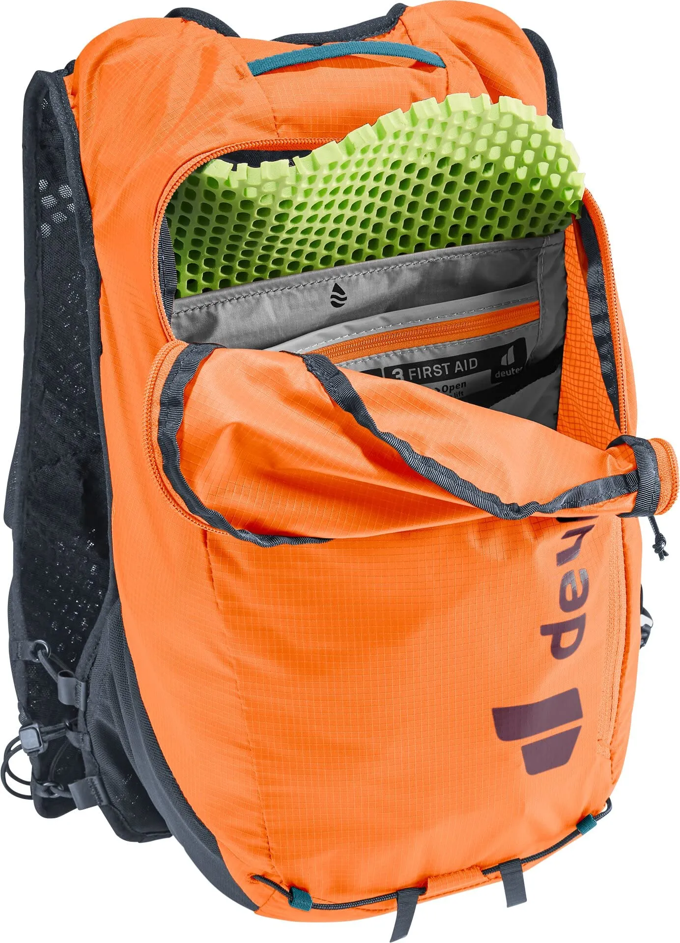 Deuter Ascender 13 w/ 2 Flasks