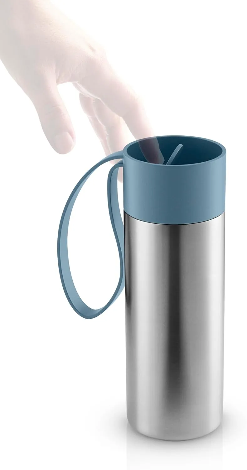 EVA SOLO | To Go Cup 0.35 L Dusty Blue | Double-Walled Thermo Cup with Vacuum Insulation | Stylish Danish Design with Practical Easy Grab Strap & Click Lid | Dusty Blue