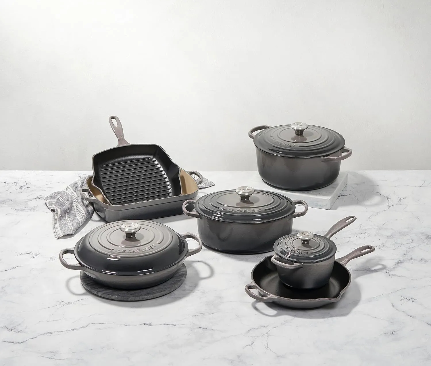 Le Creuset Enameled Cast Iron Signature Saucepan, 2.25 qt., Oyster