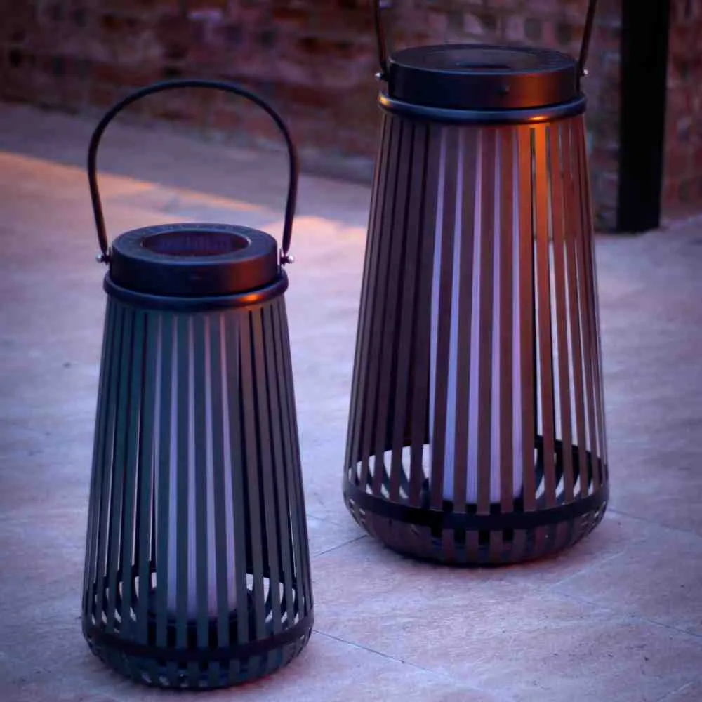 REVOLVE SUNNA 26 Solar Flame Lantern